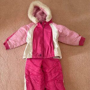 Weathered 2-pc Girls Snowsuit size 4T